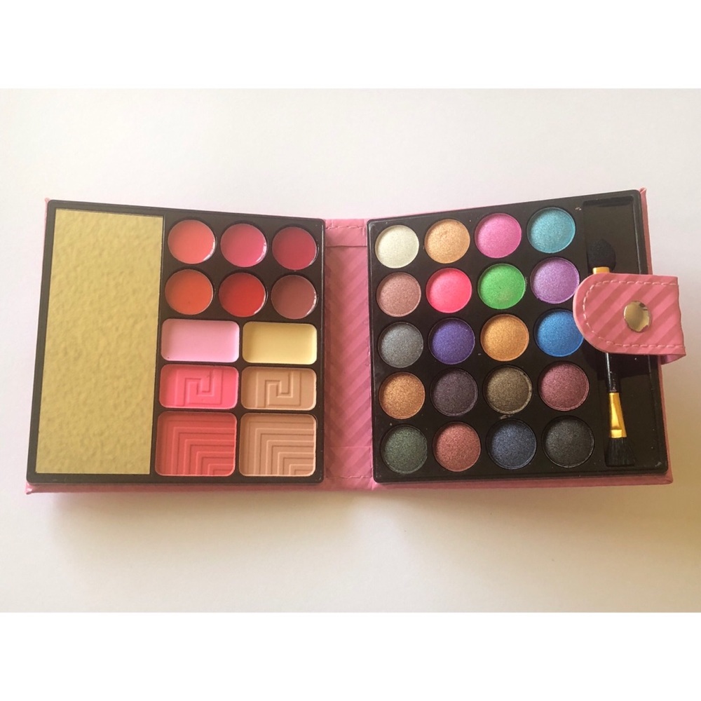 Glitter Eyeshadow Palette 5D Multi Makeup Kit - Picture 1 of 8